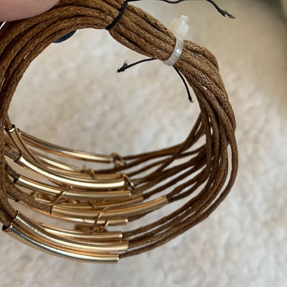 NWOT GUESS Necklace & Bracelet Gold Costume Jewelry - Picture 9 of 10